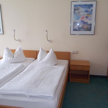 בלאנקנבורג Hotel Zum Sportforum חדר תמונה
