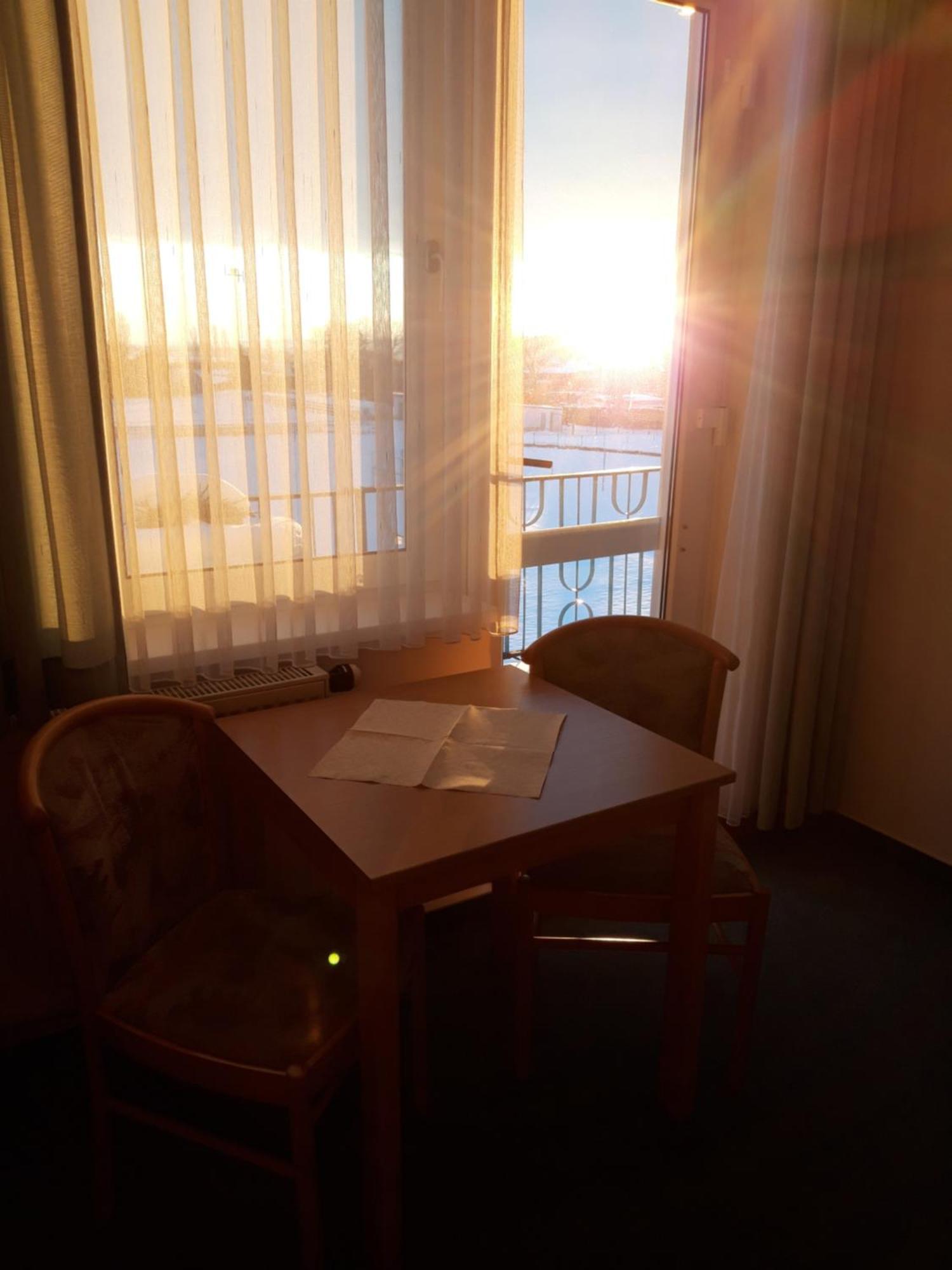 בלאנקנבורג Hotel Zum Sportforum חדר תמונה