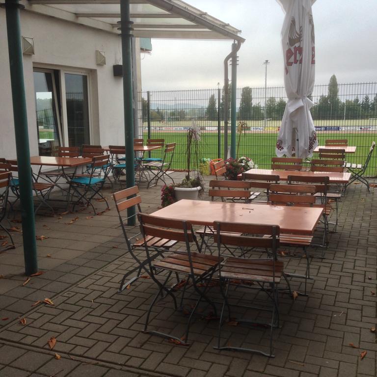 בלאנקנבורג Hotel Zum Sportforum מראה חיצוני תמונה